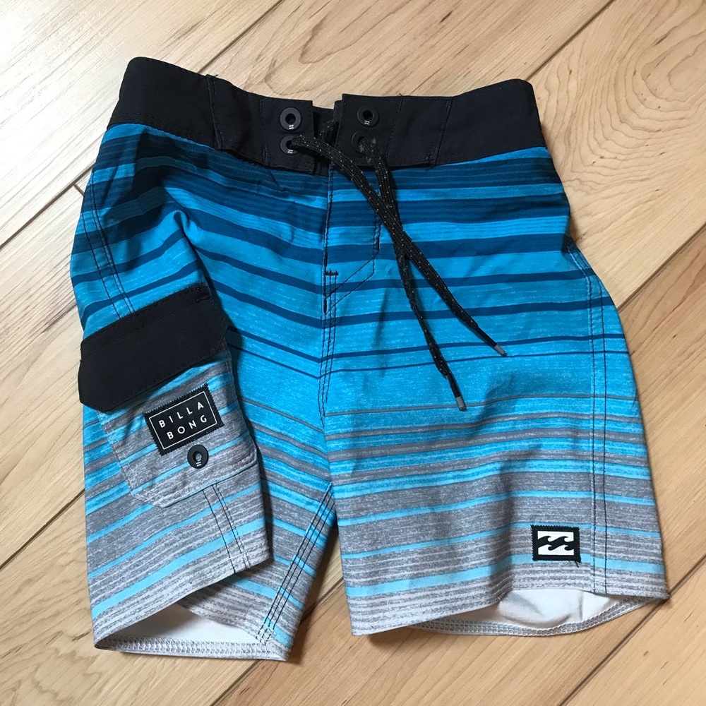 2T Billabong Swim Trunks